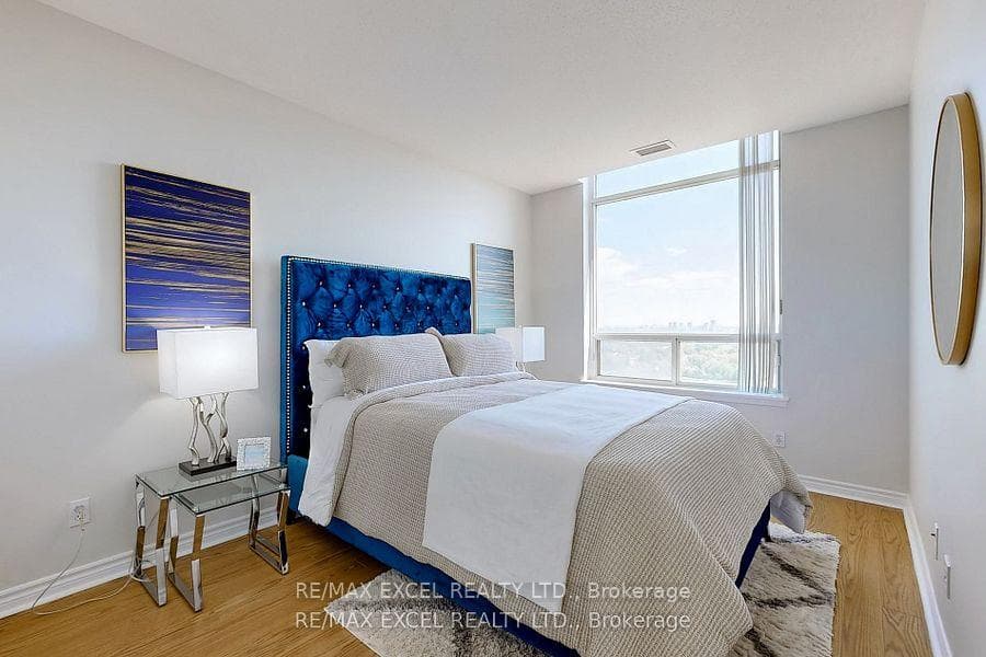 18 Hillcrest Avenue Unit Ph104 photo 12