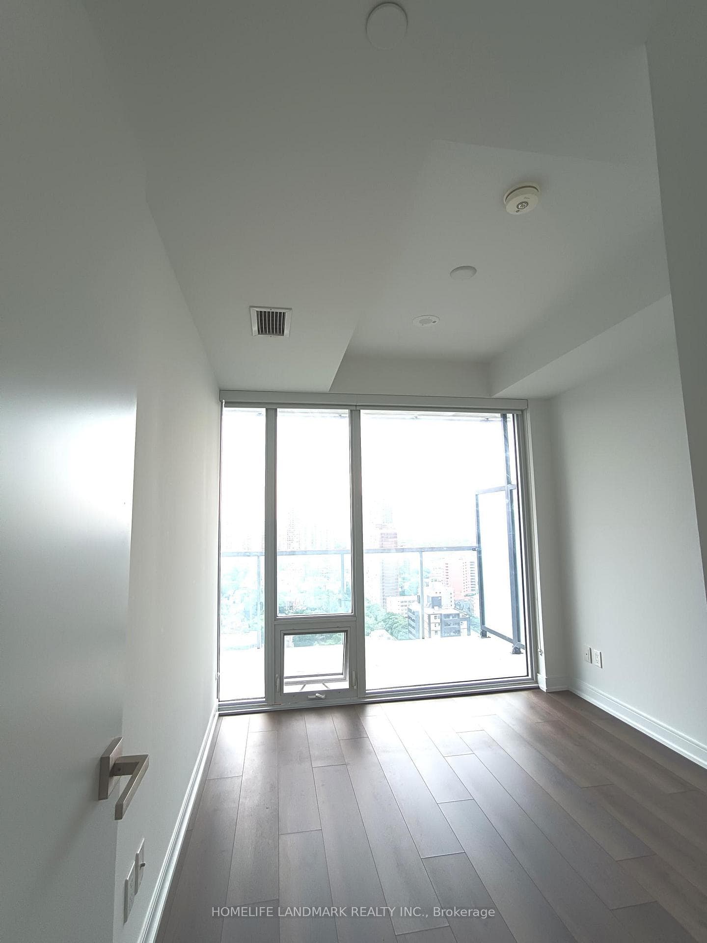3 Gloucester Street Unit 3004 photo 12
