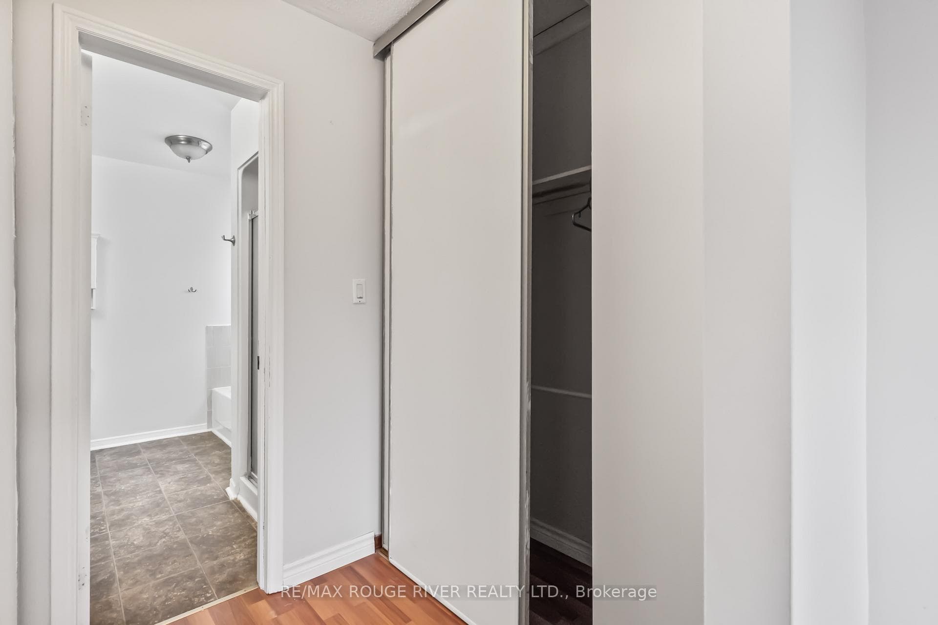 95 B Concession Street Unit Upper photo 19