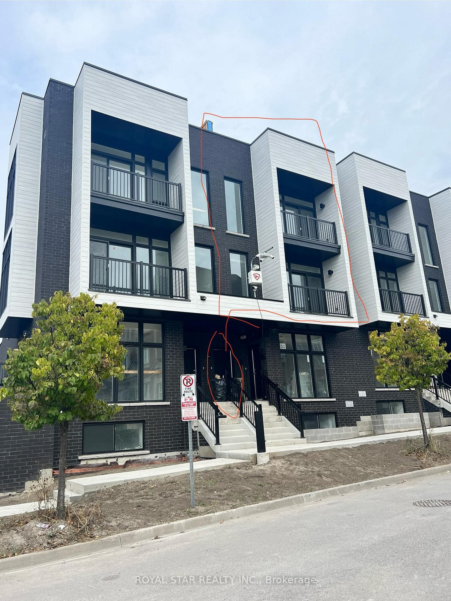 184 Angus Drive Unit 3 photo 1