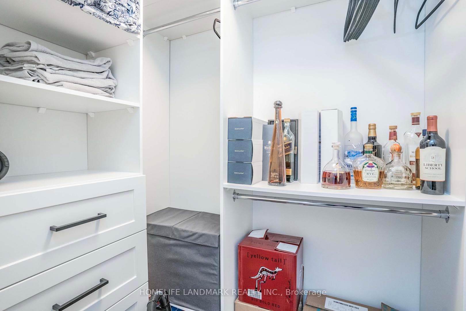 158 Front Street Unit 2301 photo 25