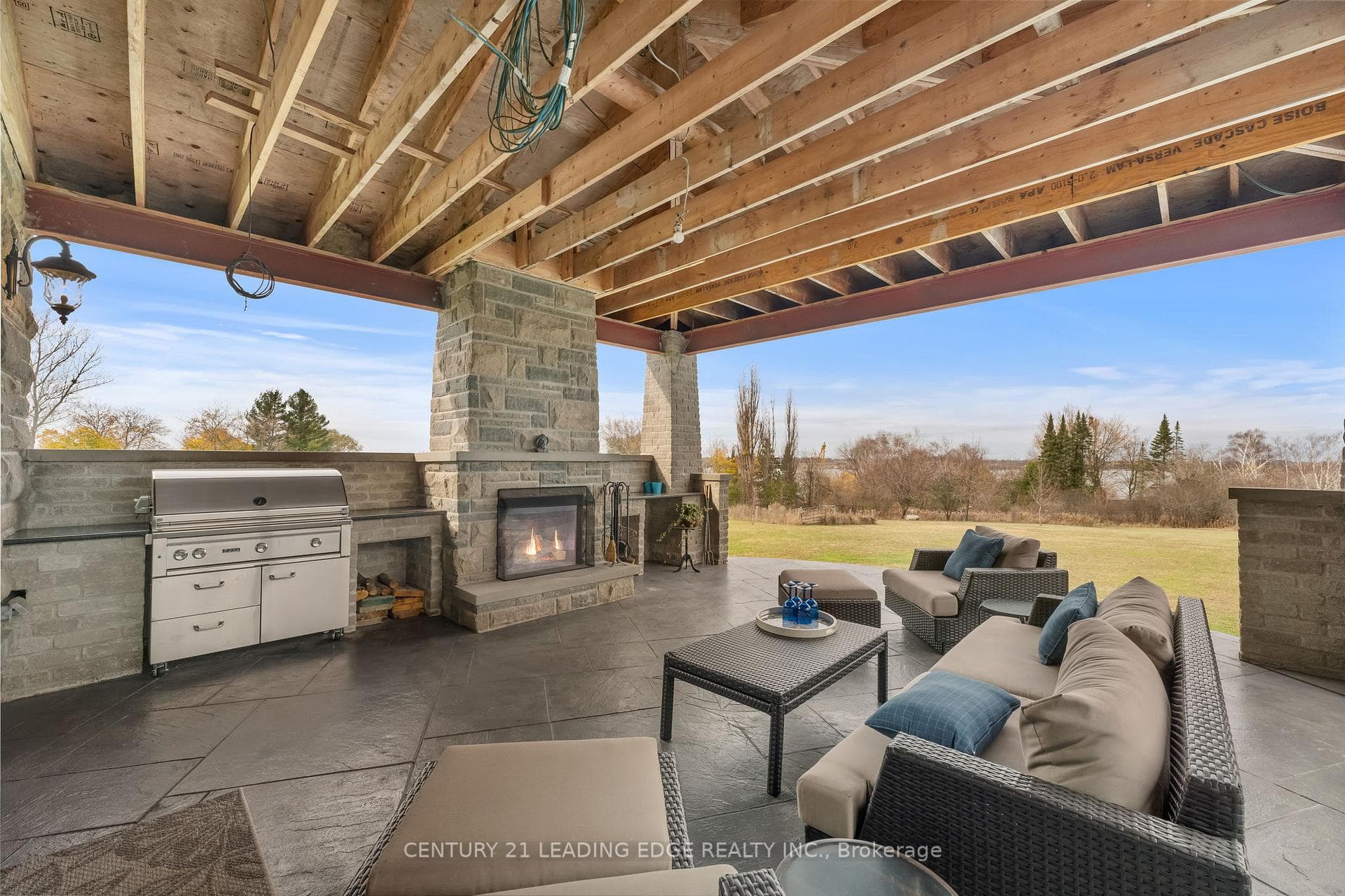 690 View Lake Road photo 45