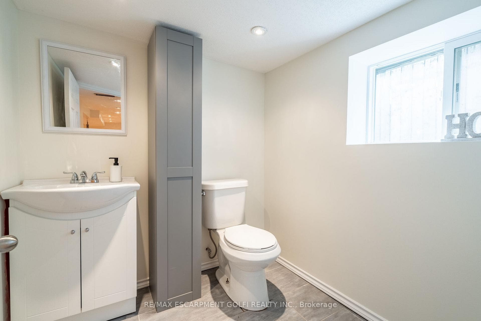 22 Bayfield Avenue photo 29