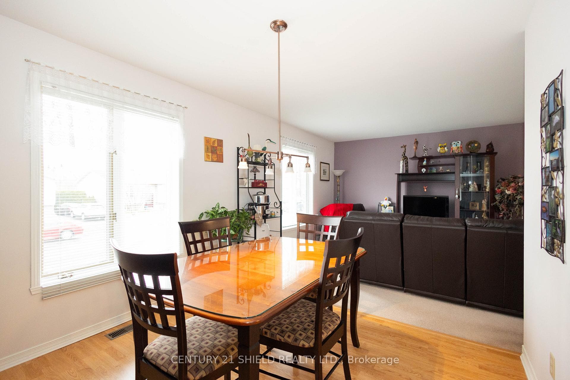 1613 Walton Street photo 21