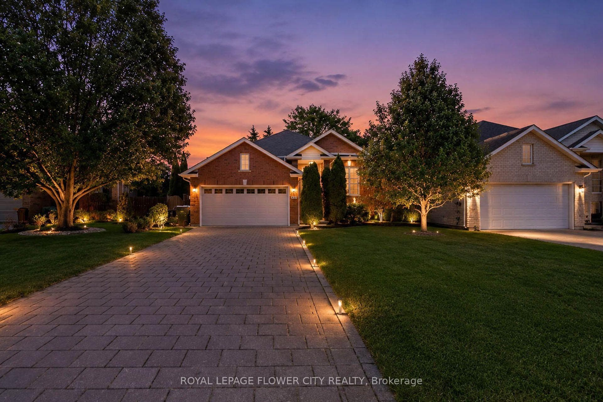 47 QUEENSWAY Drive photo 1