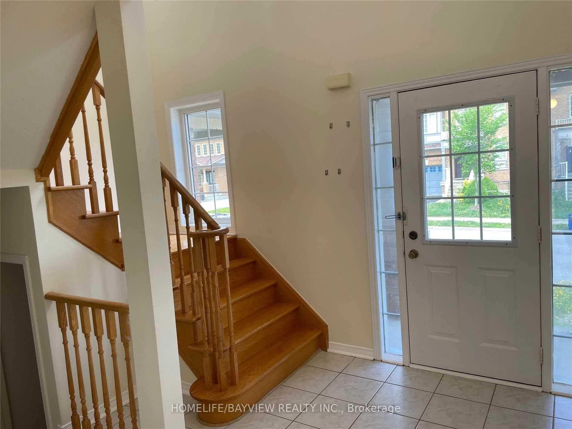140 King William Crescent photo 2