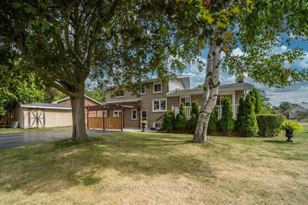 28 Sunset Crescent photo 40