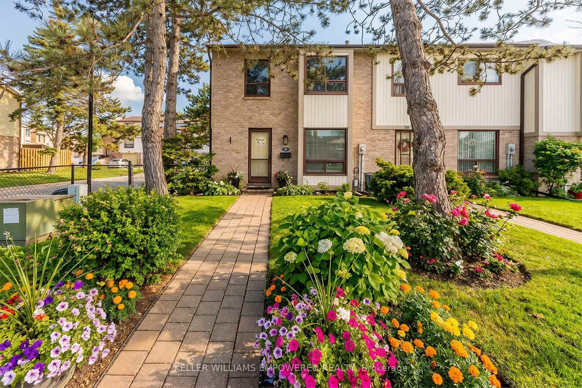 57 Mcmullen Crescent photo 1