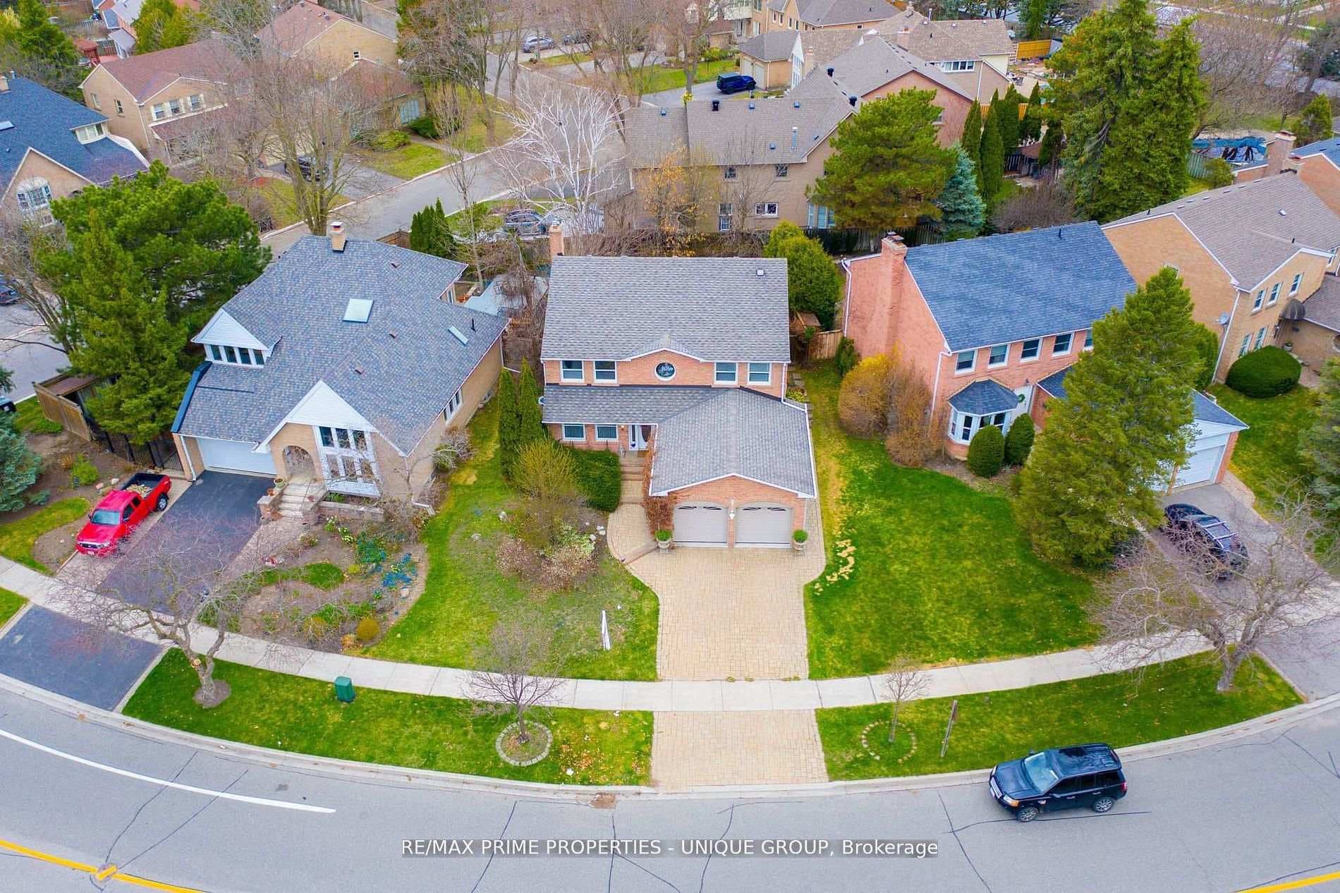 9 Longwater Chase photo 31
