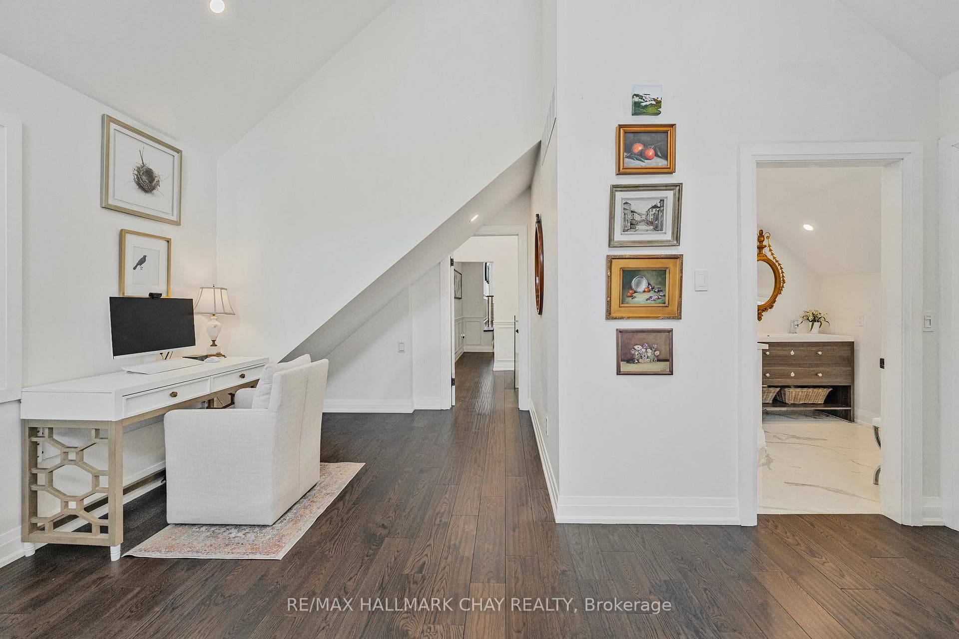 11 Catherine Avenue photo 27