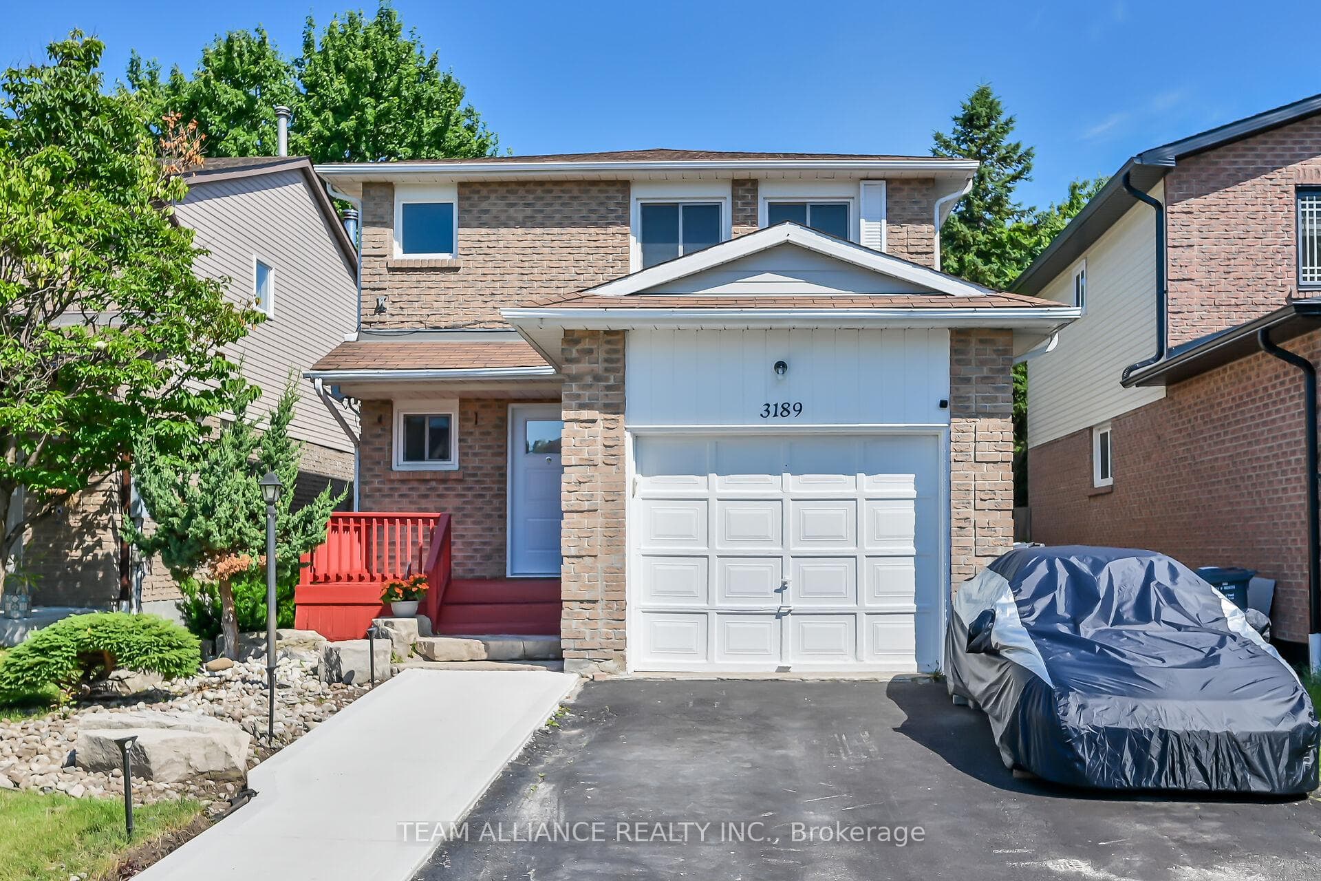 3189 Osbourne Road photo 3