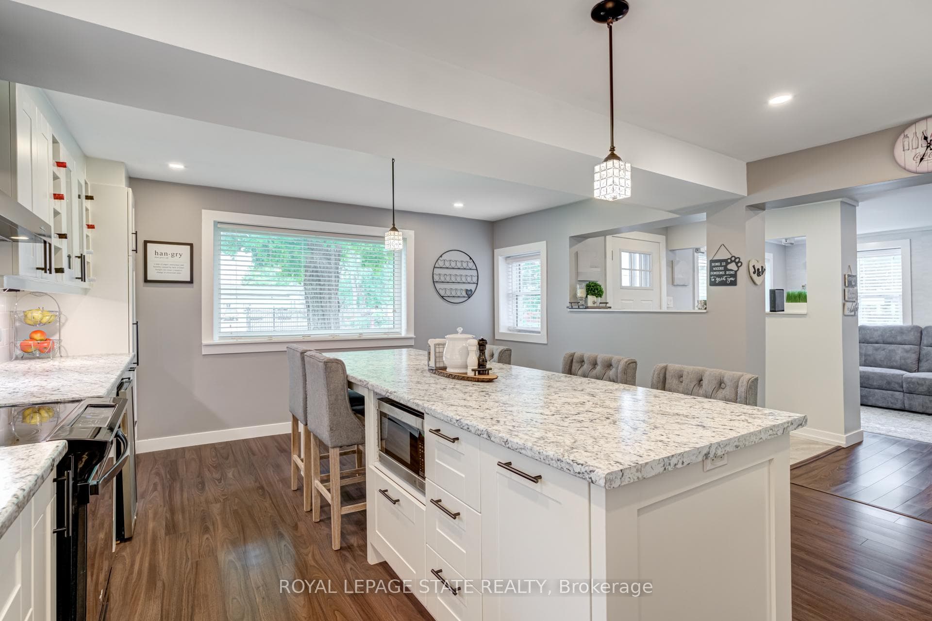 9056 Airport Road photo 9