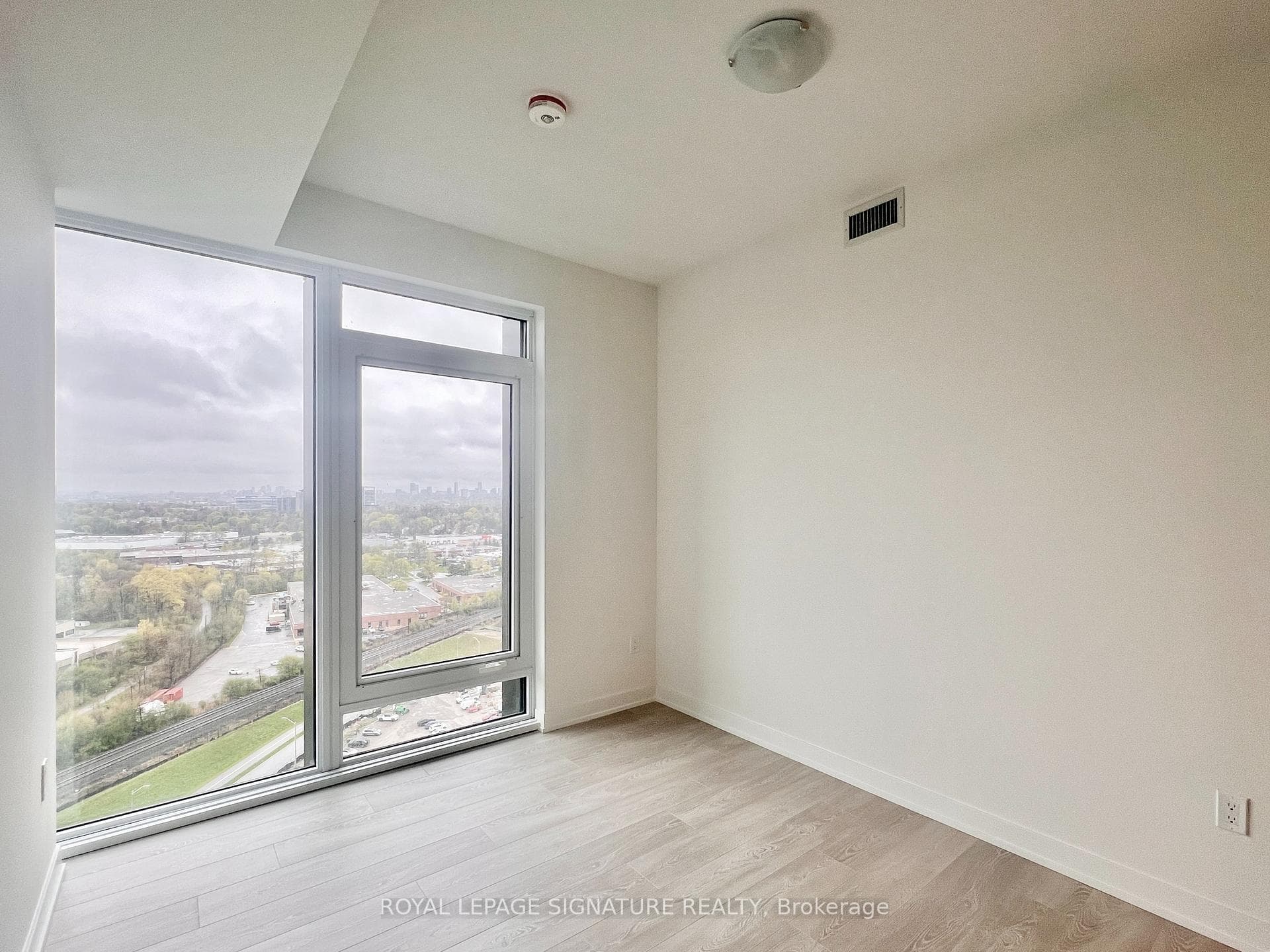 1 Quarrington Lane Unit 2209 photo 14