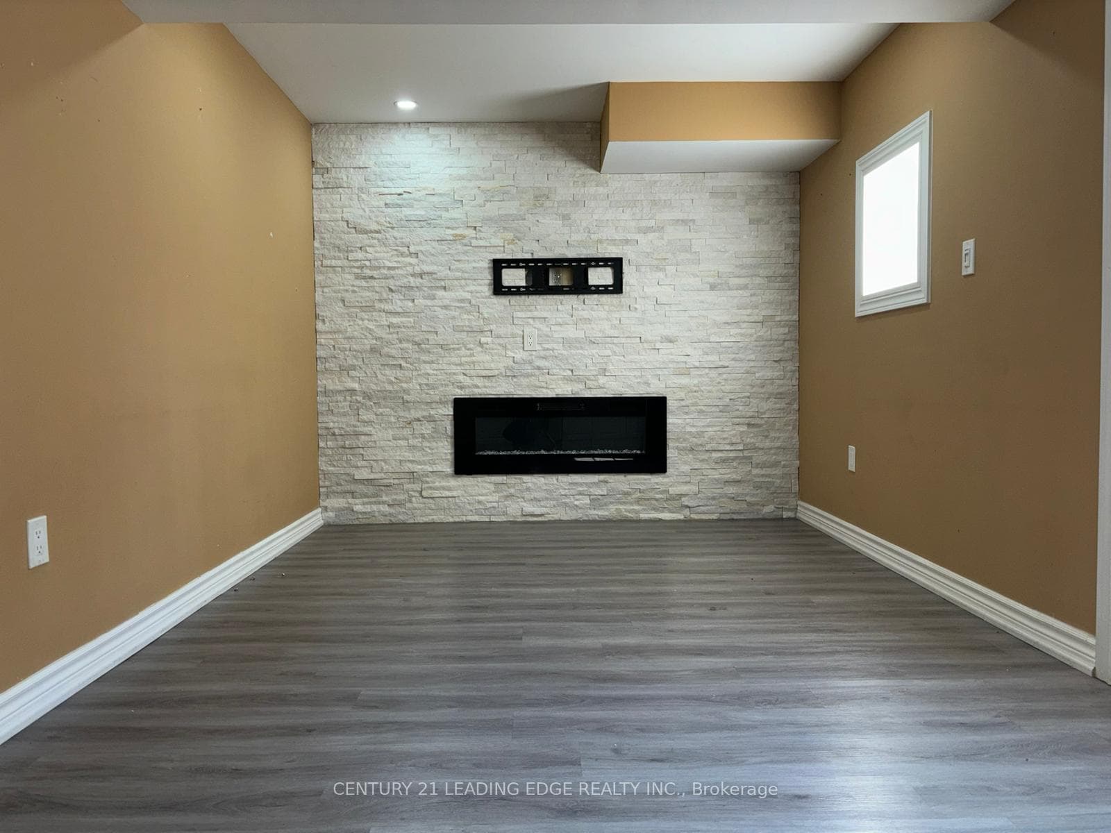 32 Westfield Drive Unit BSMT photo 7