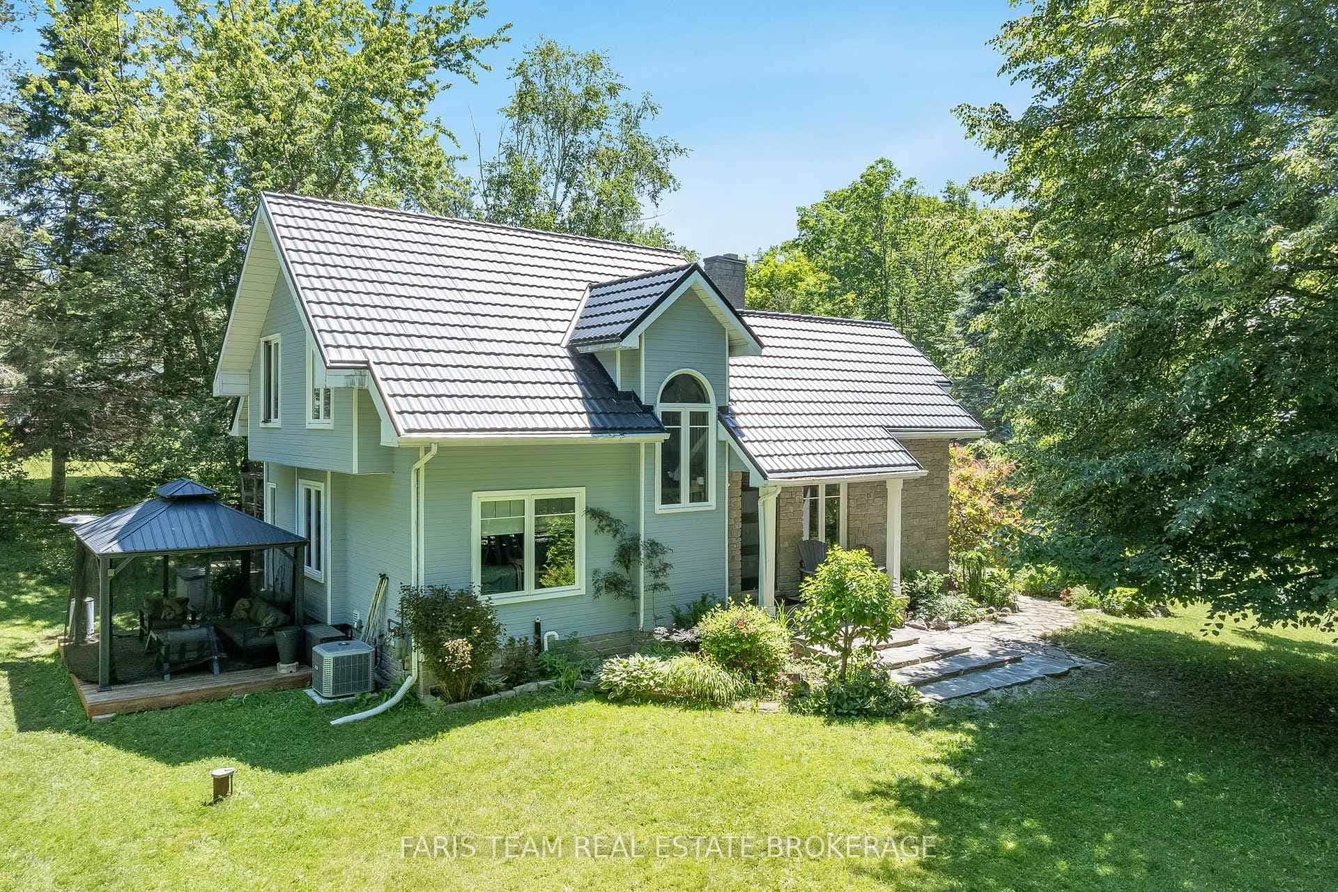2268 Flos Road 10 N/A photo 2