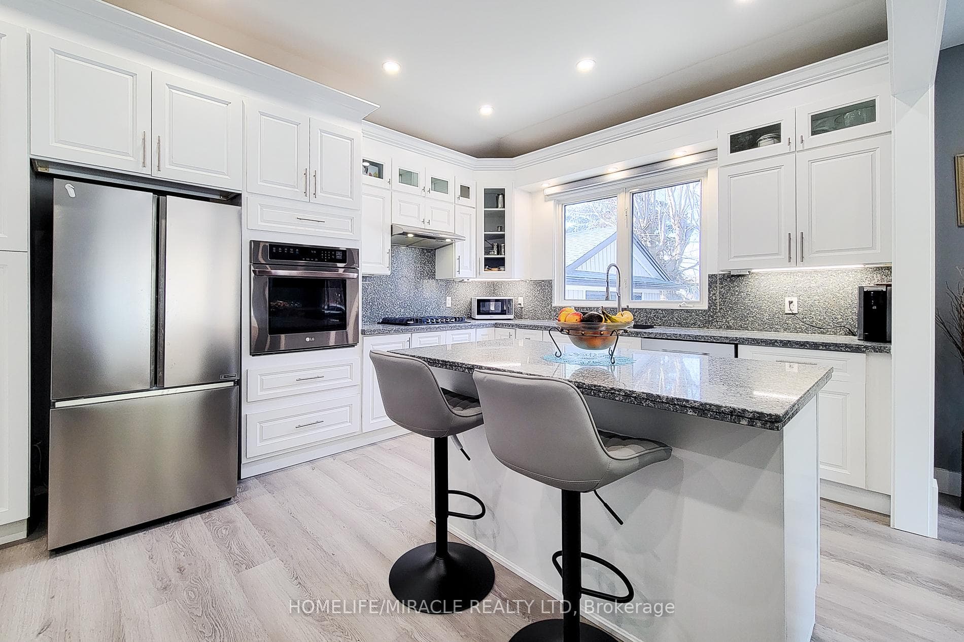 355 Ridge Road photo 18