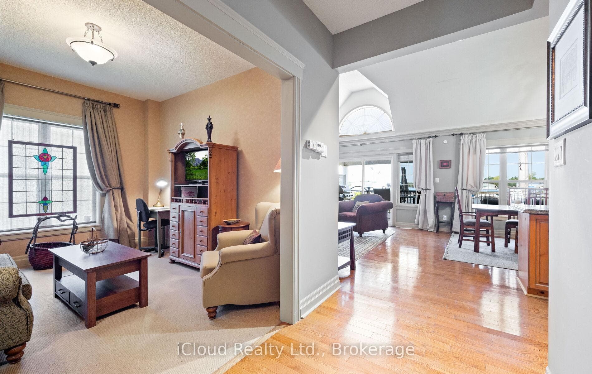 104 Wycliffe Cove N/A photo 11
