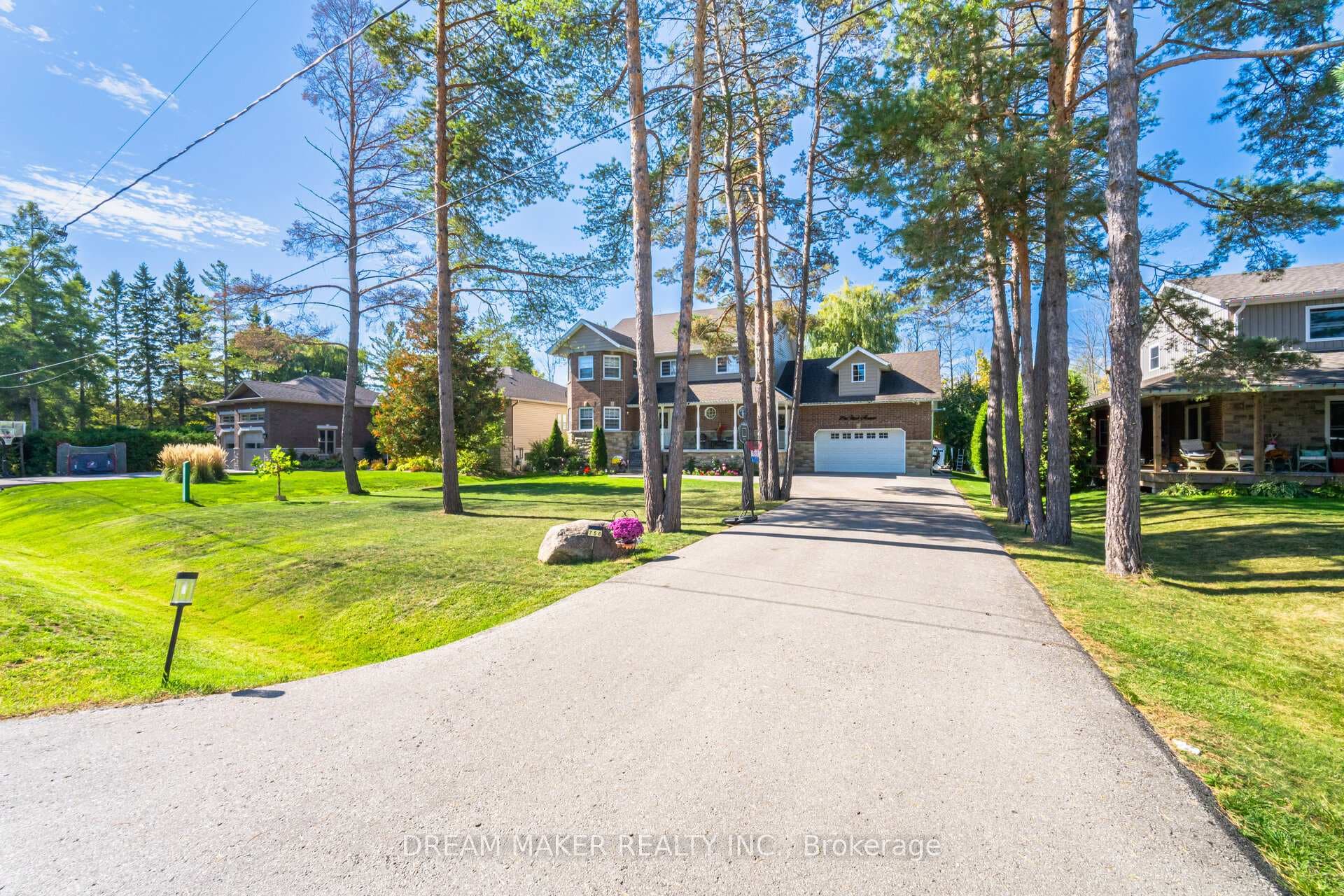756 Third Avenue photo 3