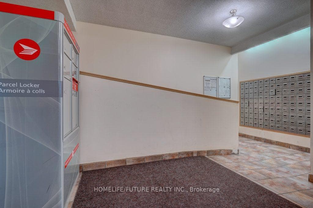 10 Tapscott Road Unit 806 photo 24