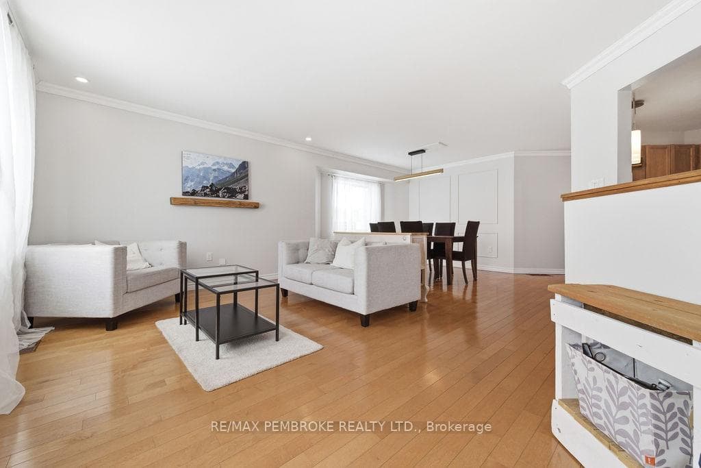 47 Highland Park Drive photo 8