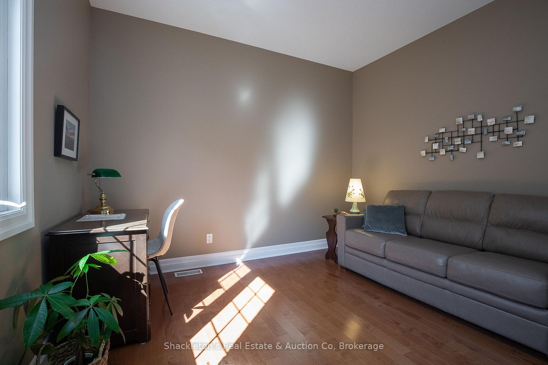 41 North Pointe Drive Unit 30 photo 21