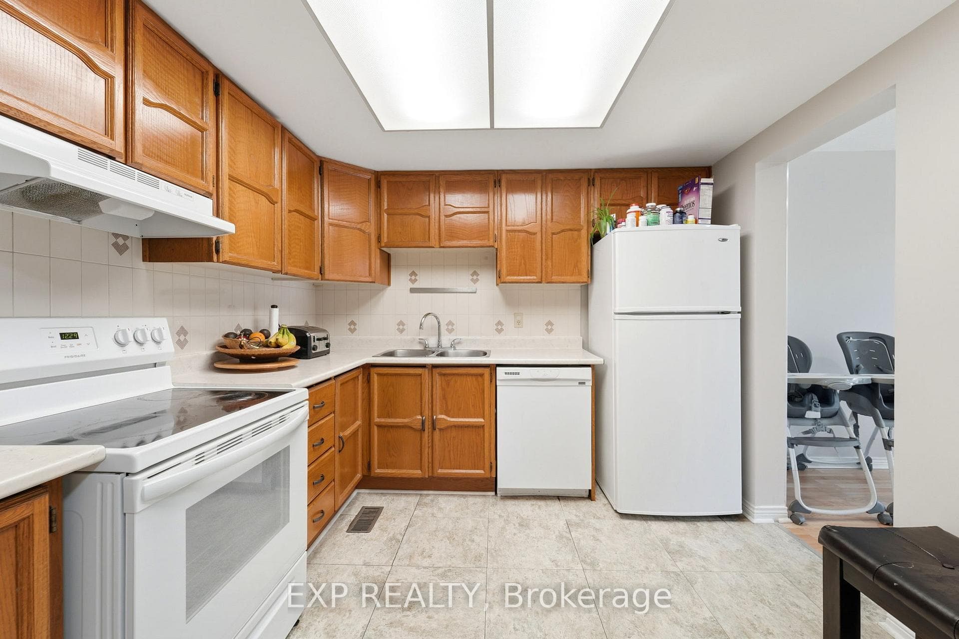 322 Robillard Private Unit 8 photo 10