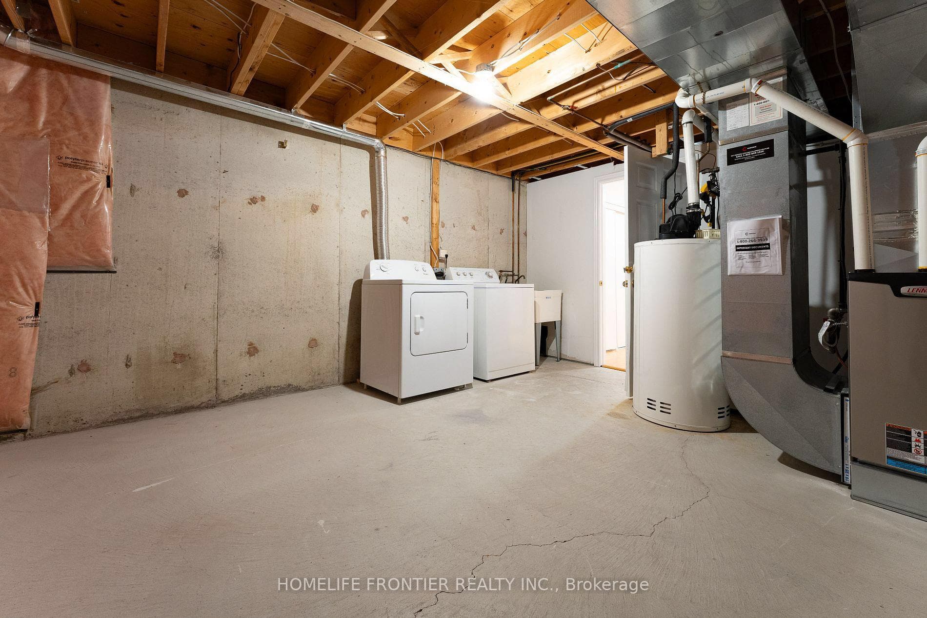 100 Selkirk Drive photo 14