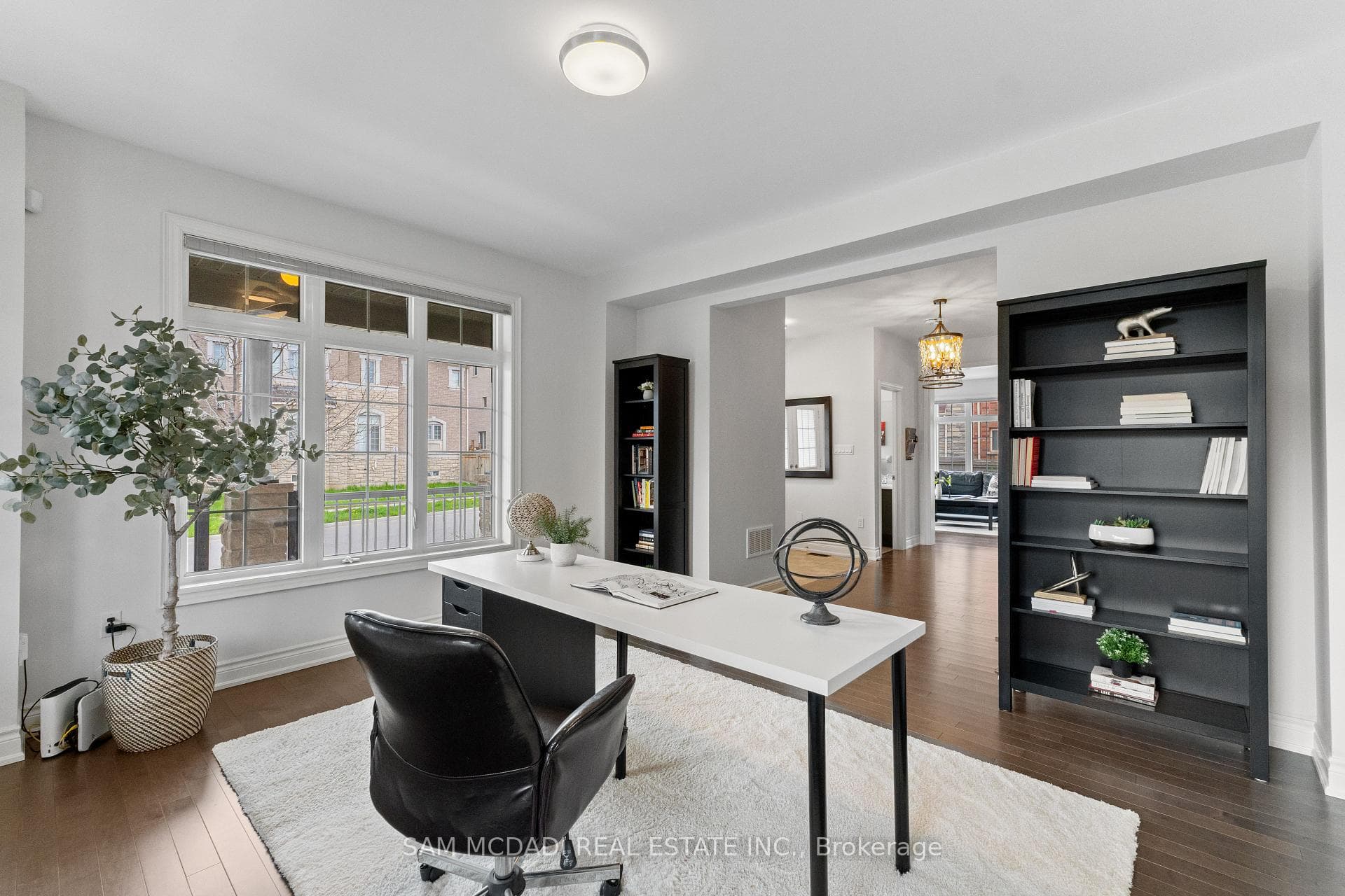 458 George Ryan Avenue photo 8