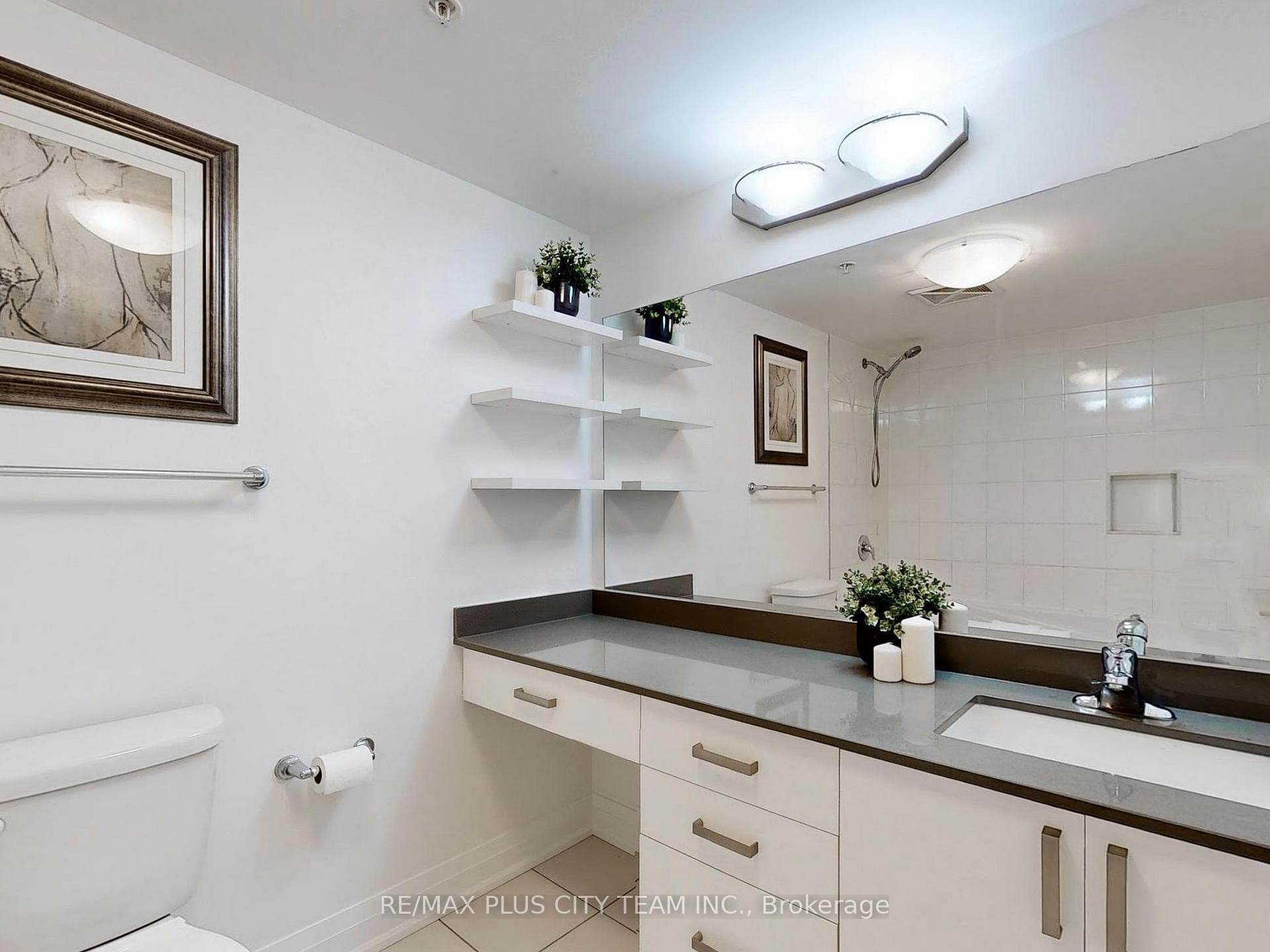 481 Rupert Avenue Unit 2218 photo 16