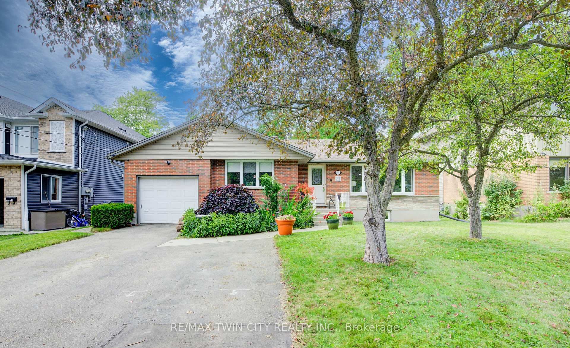 Inviting bungalow style home