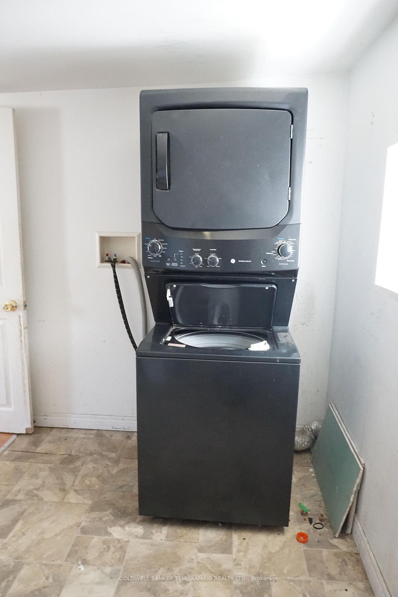 189 LANG Street photo 20
