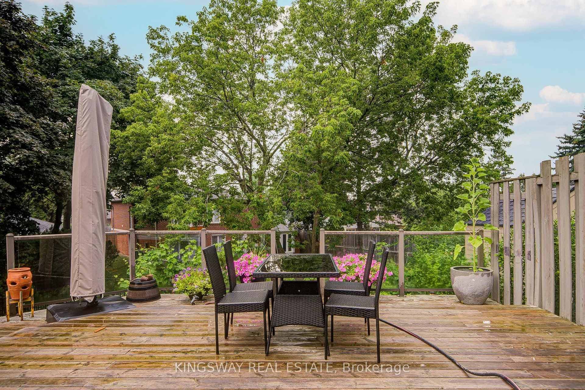 20 Wigmore Drive photo 49