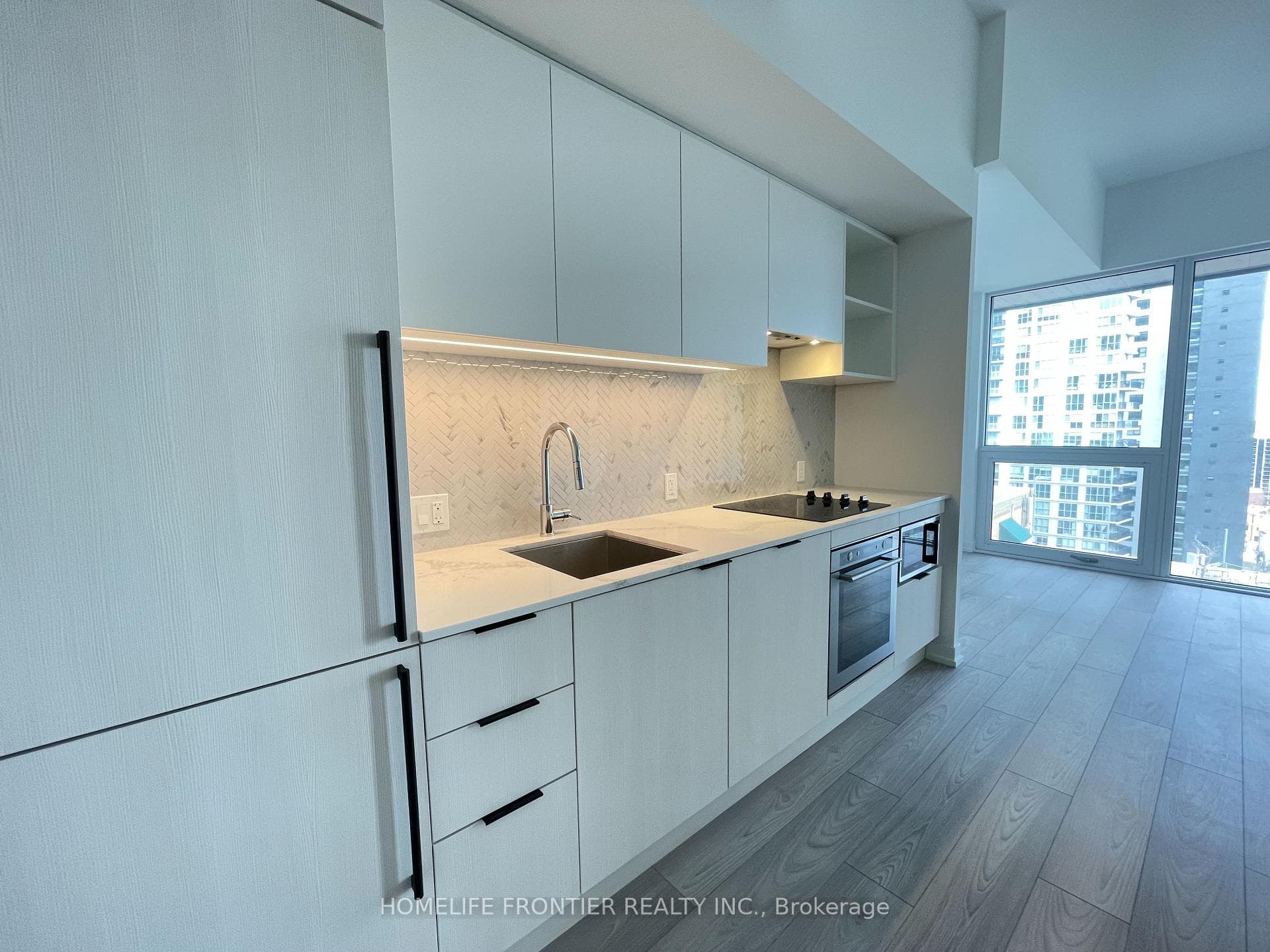 82 Dalhousie Street Unit 2116 photo 4
