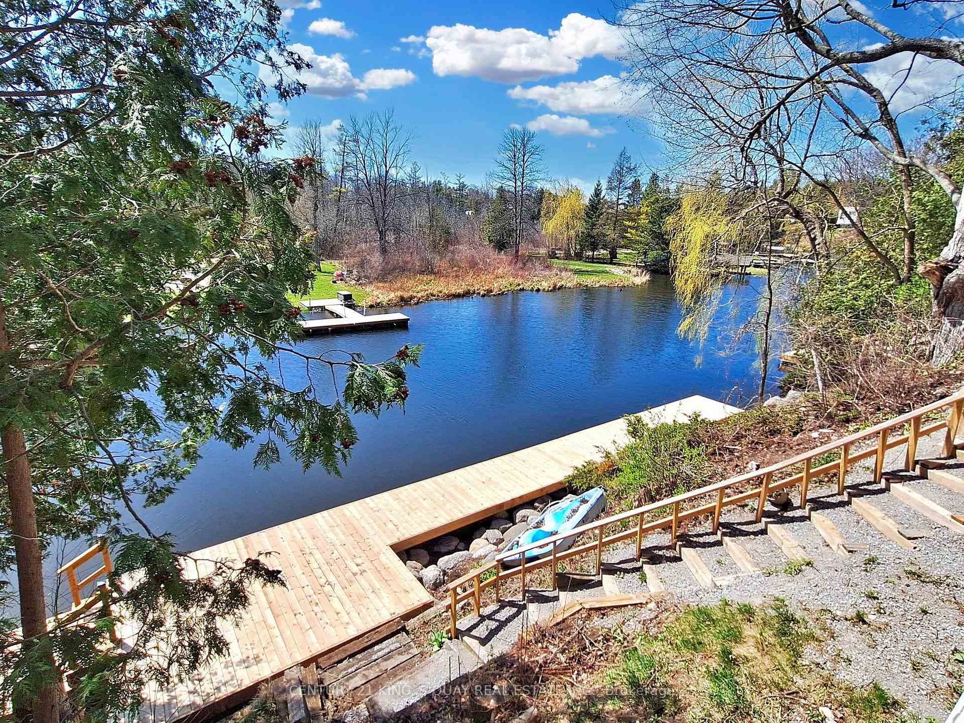 108 Riverbank Drive photo 30