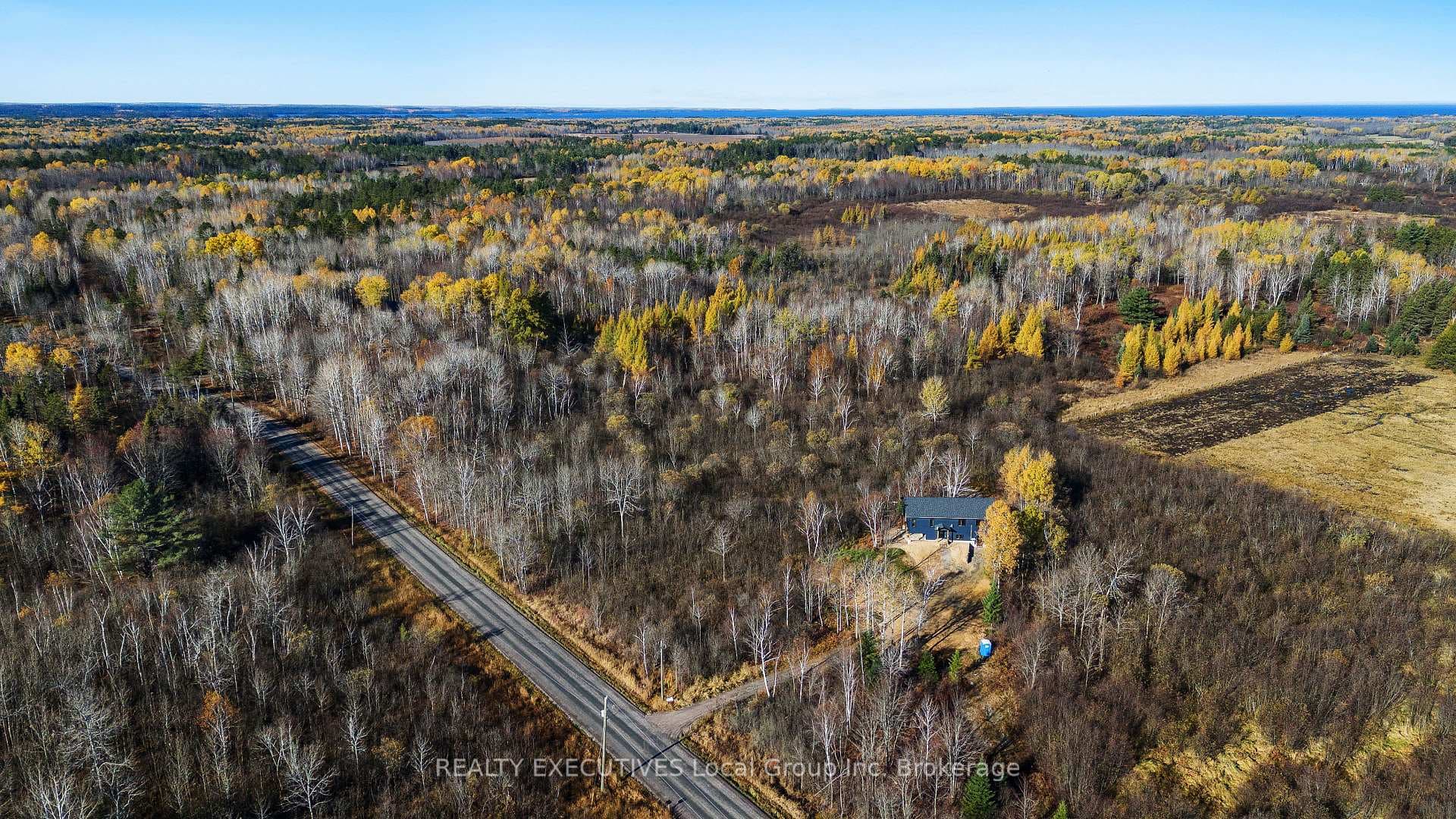 1276 HART Road photo 48