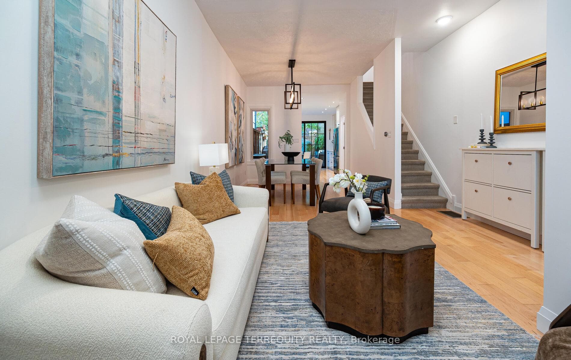157 Claremont Street photo 7