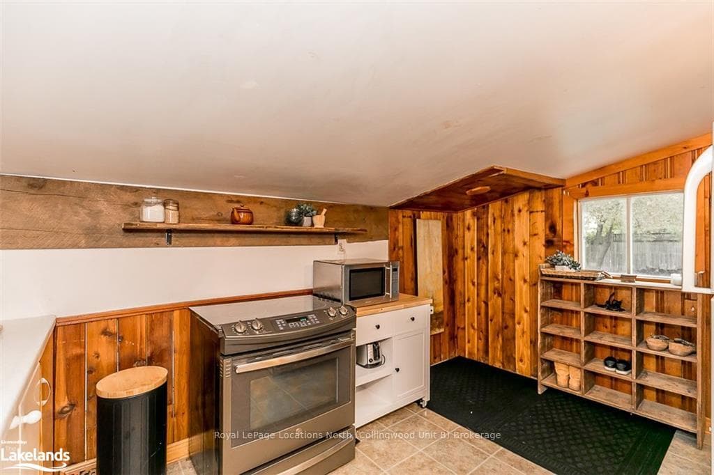 59 HICKORY Street photo 12