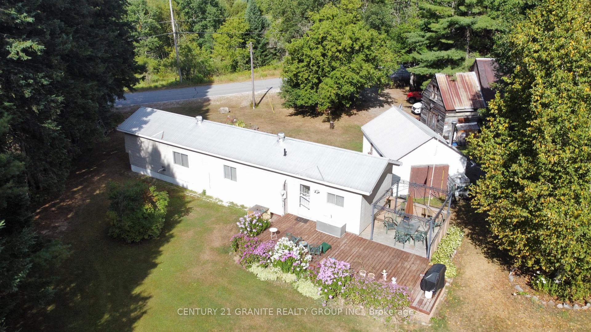 1641 Boulter Road photo 43