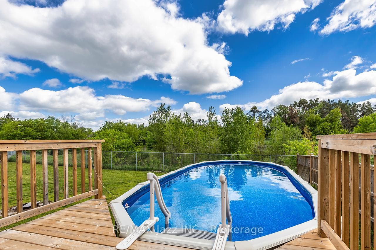 1 MILLPOND Lane photo 38