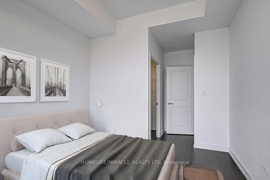 2799 Kingston Road Unit 923 photo 10