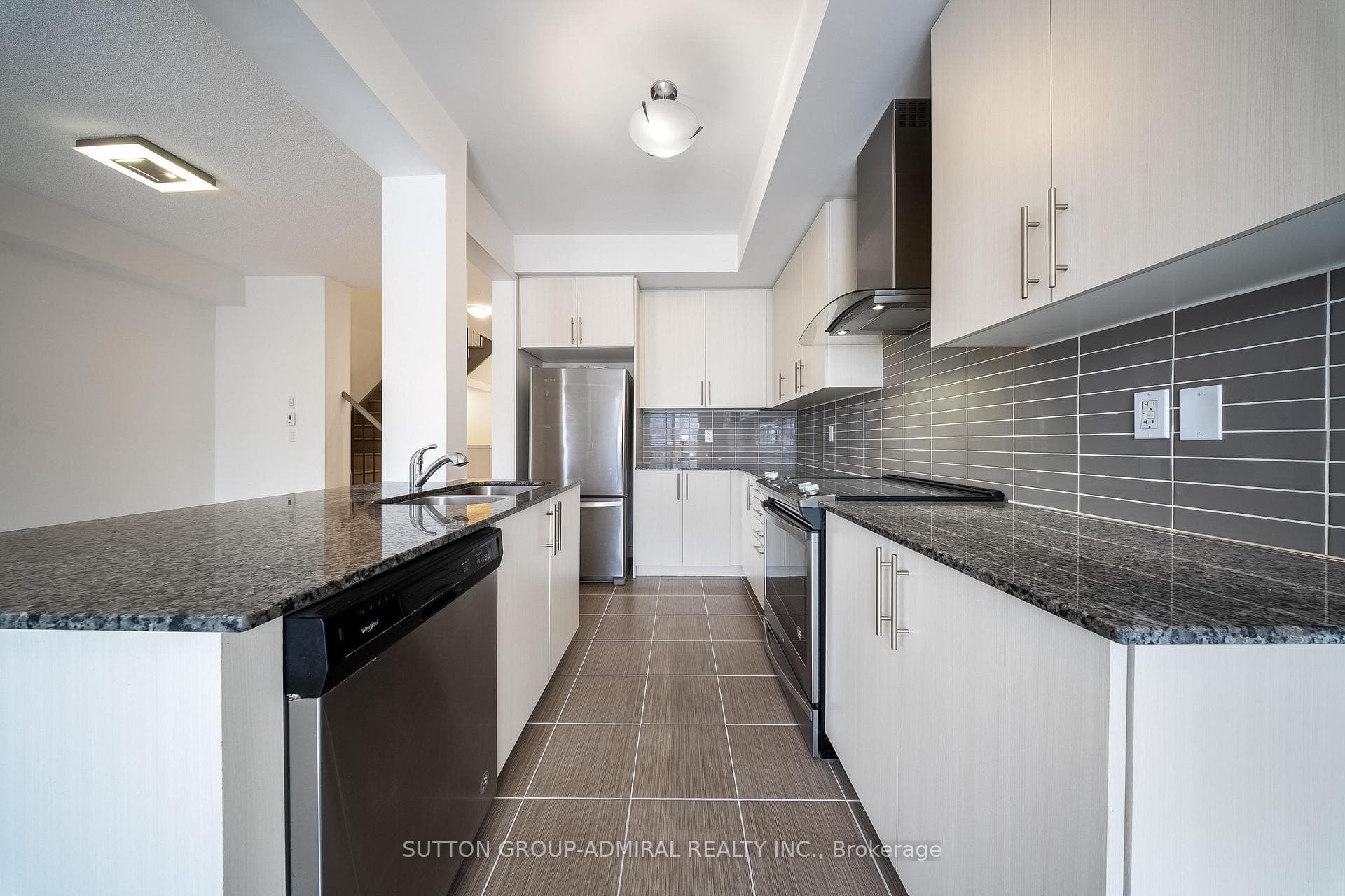 217 Bennett Street photo 13