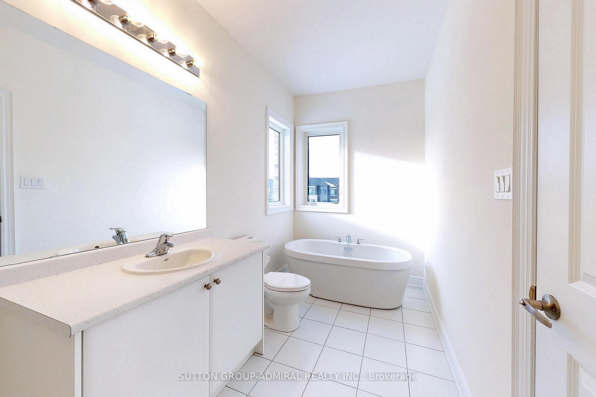 28 Tennant Circle photo 17