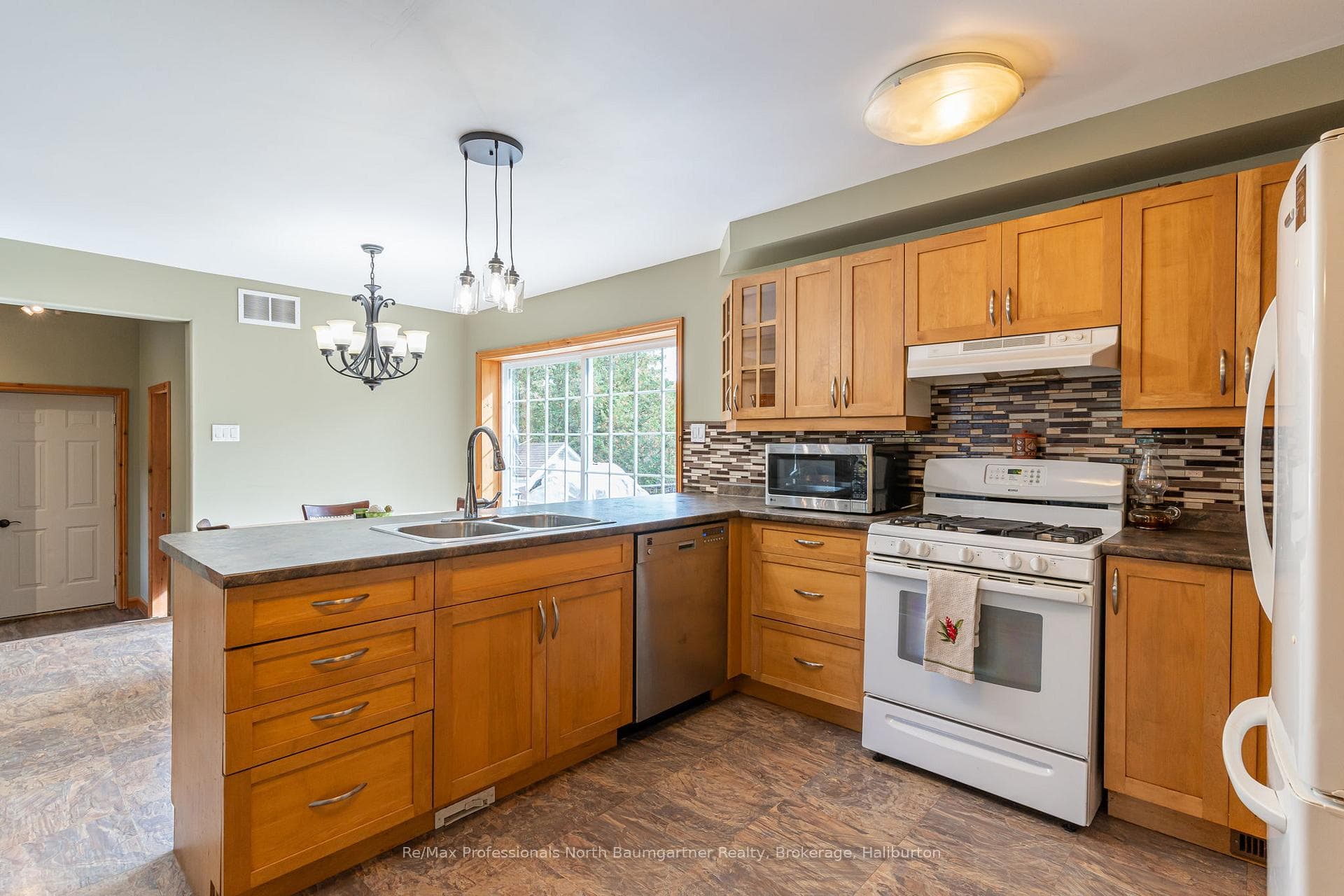 1008 NOR VEL Drive photo 12