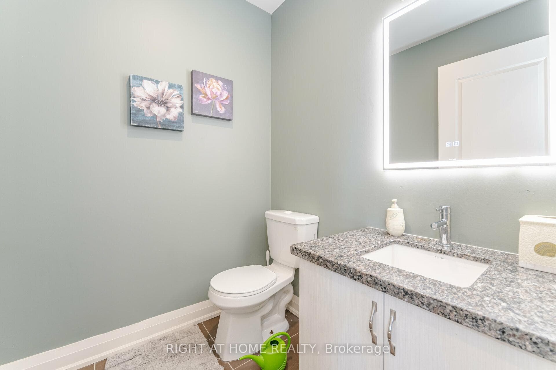 8763 Bayview Avenue Unit 727 photo 18