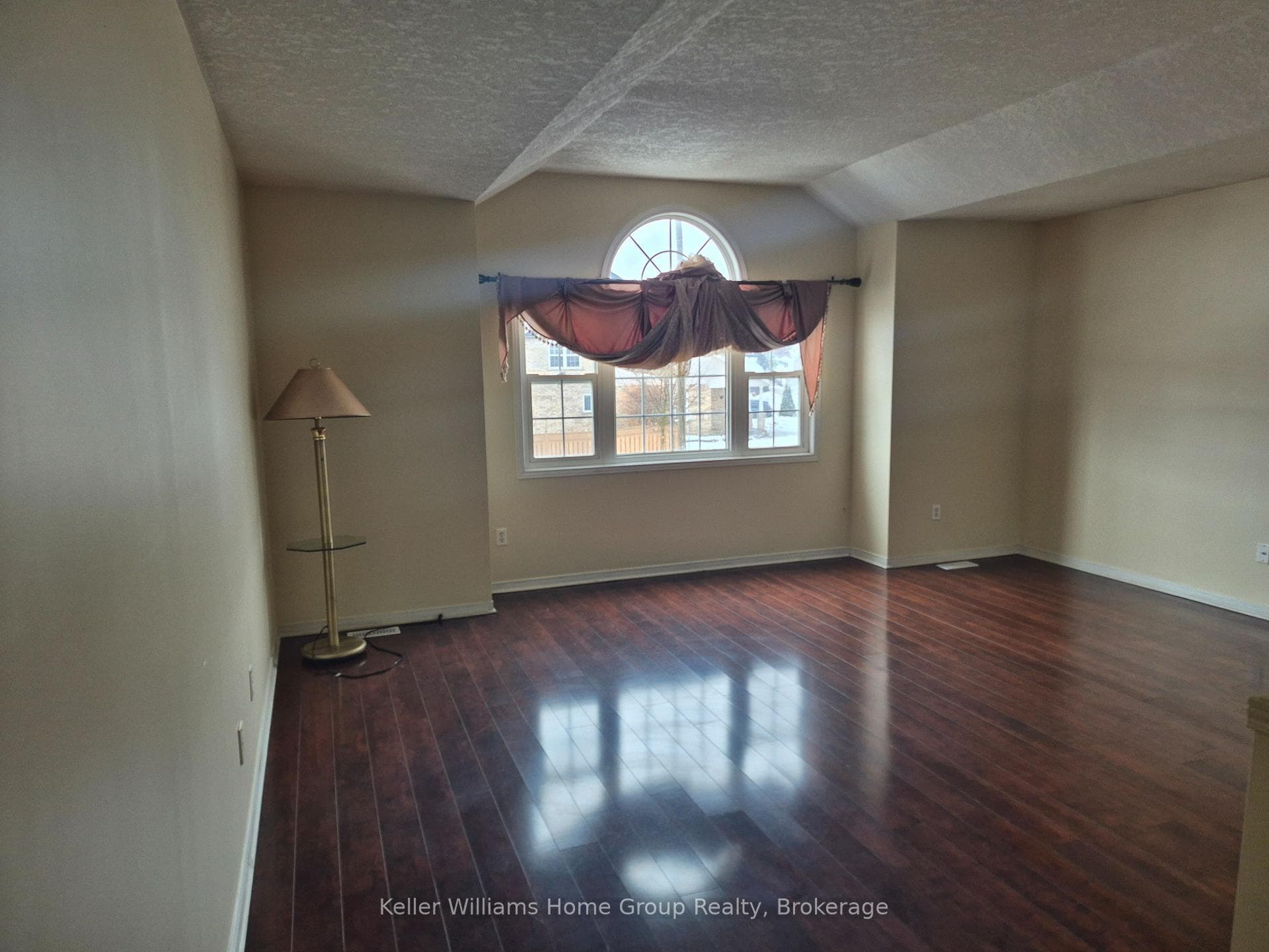10 Donnenwerth Drive photo 9