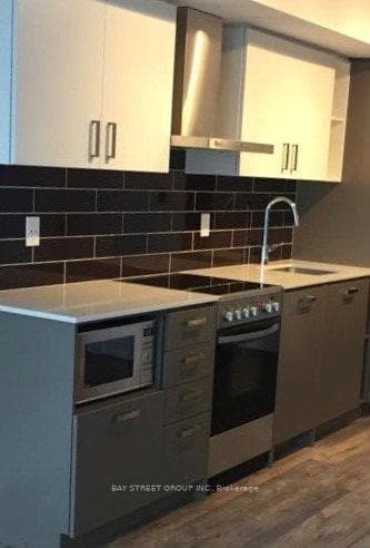 125 Redpath Avenue Unit 3002 photo 6