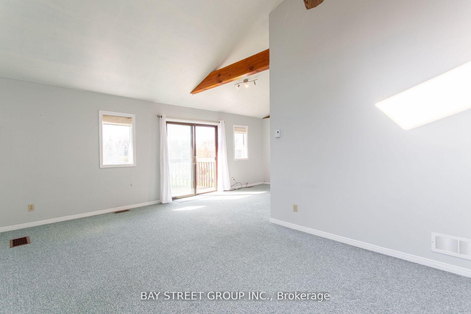 568 View Lake Road photo 24