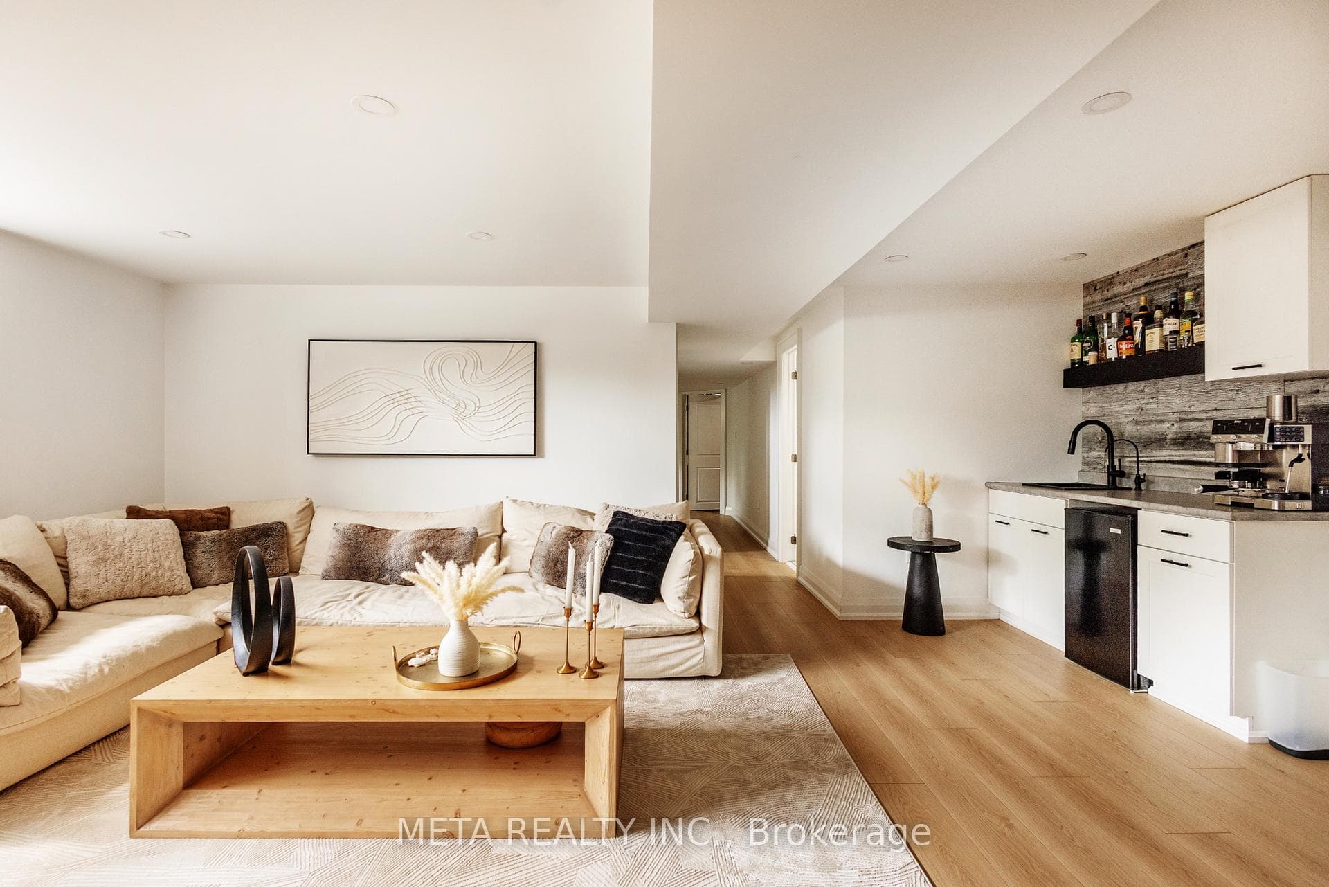 3 Randy Avenue photo 29