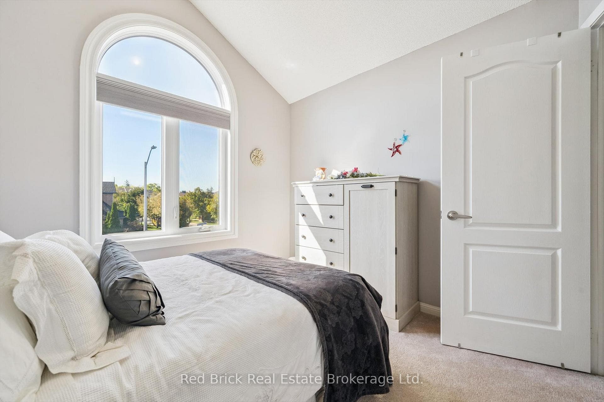 7241 Torrisdale Lane photo 16