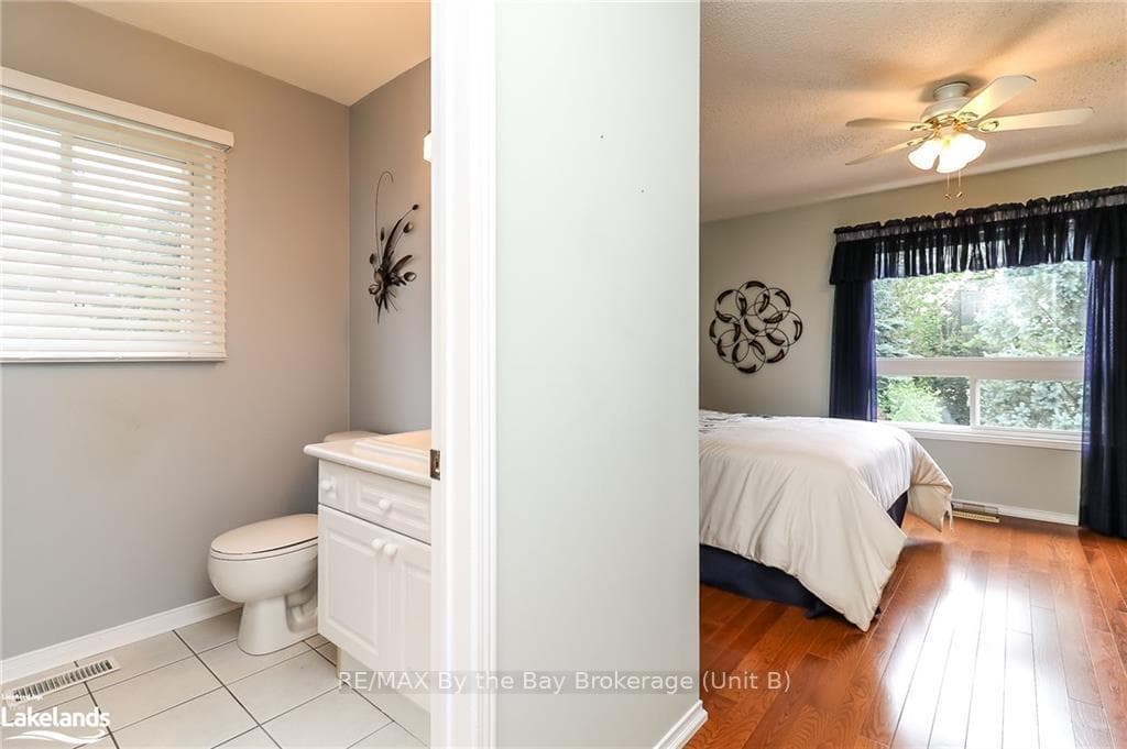 34 CRANBERRY Heights photo 21